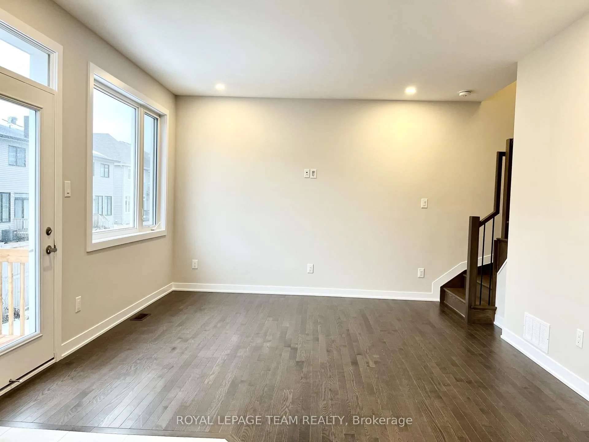 Photo 12 of 622 Expansion Road, Ottawa, Barrhaven - Half Moon Bay — HOMEH
