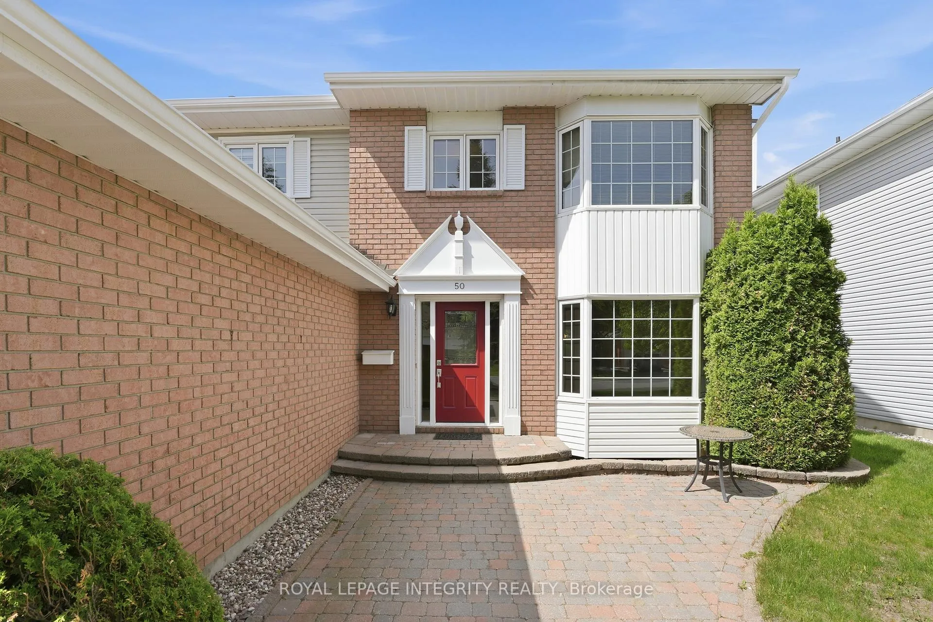 Photo 2 of 50 Bramble Wood Crescent, Ottawa, Kanata - Bridlewood — HOMEH