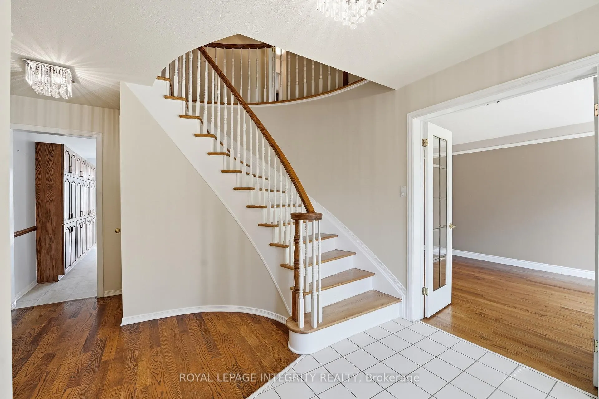 Photo 4 of 50 Bramble Wood Crescent, Ottawa, Kanata - Bridlewood — HOMEH