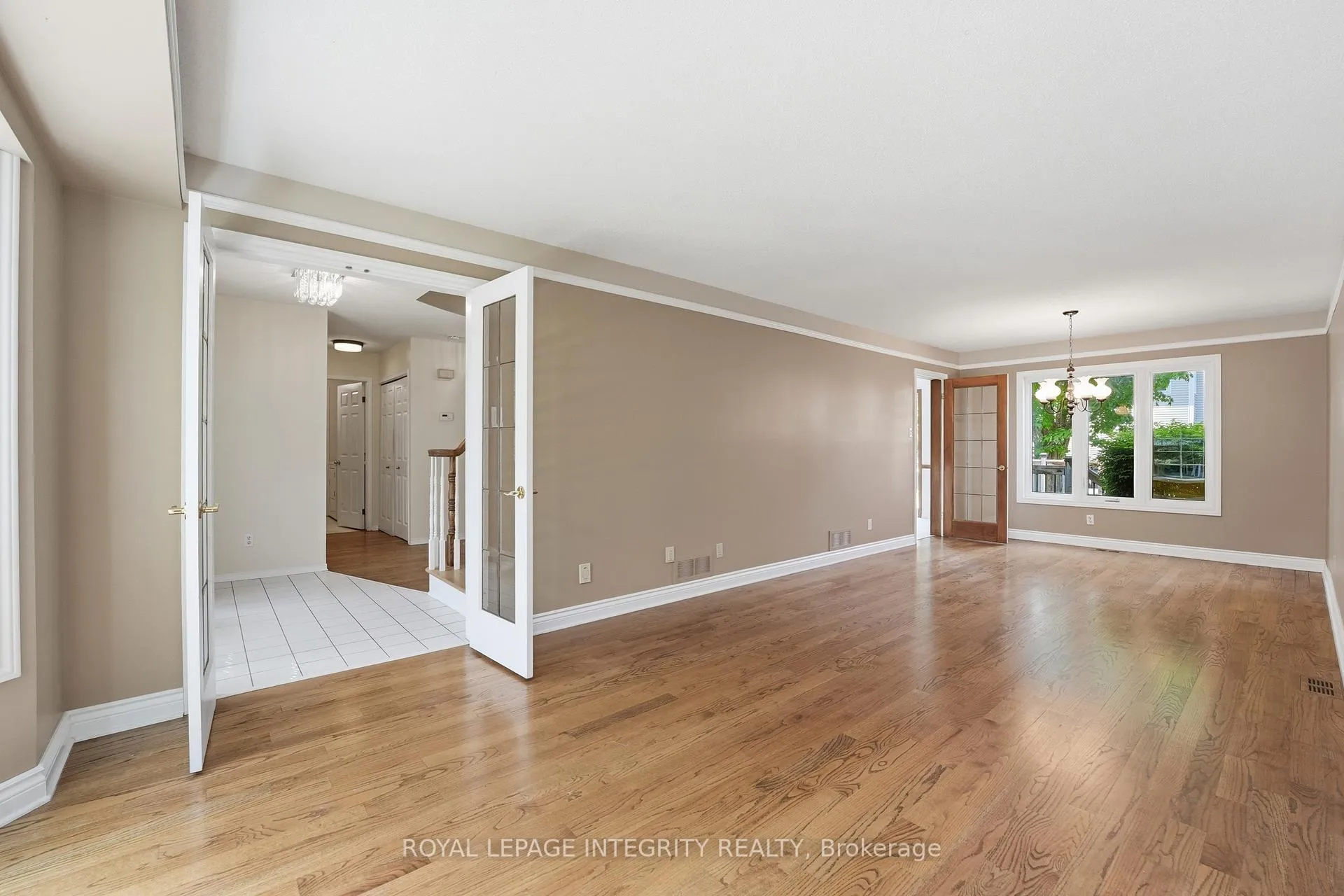 Photo 7 of 50 Bramble Wood Crescent, Ottawa, Kanata - Bridlewood — HOMEH