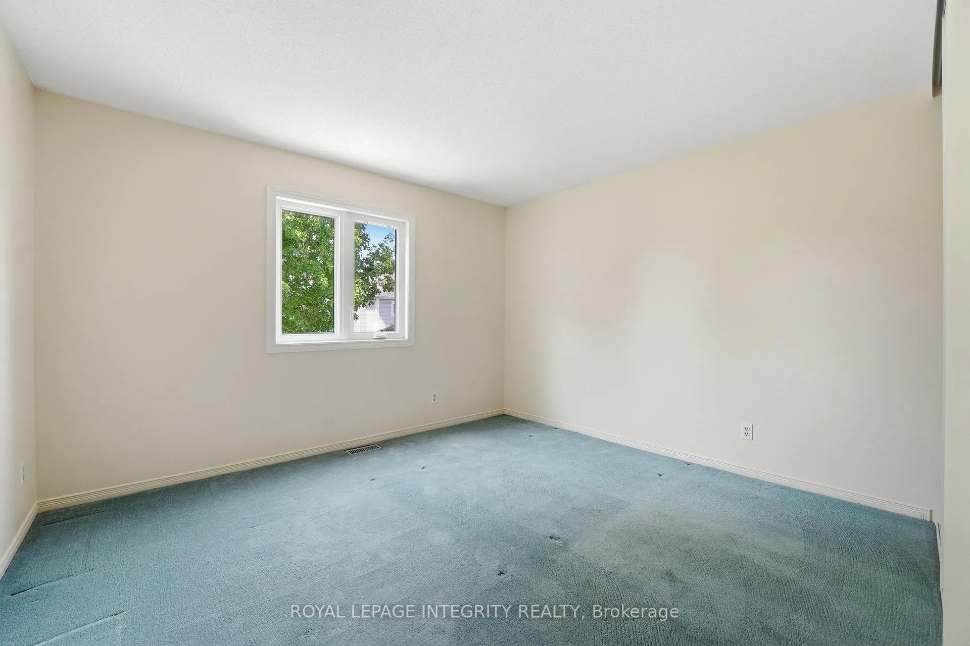 Photo 24 of 50 Bramble Wood Crescent, Ottawa, Kanata - Bridlewood — HOMEH