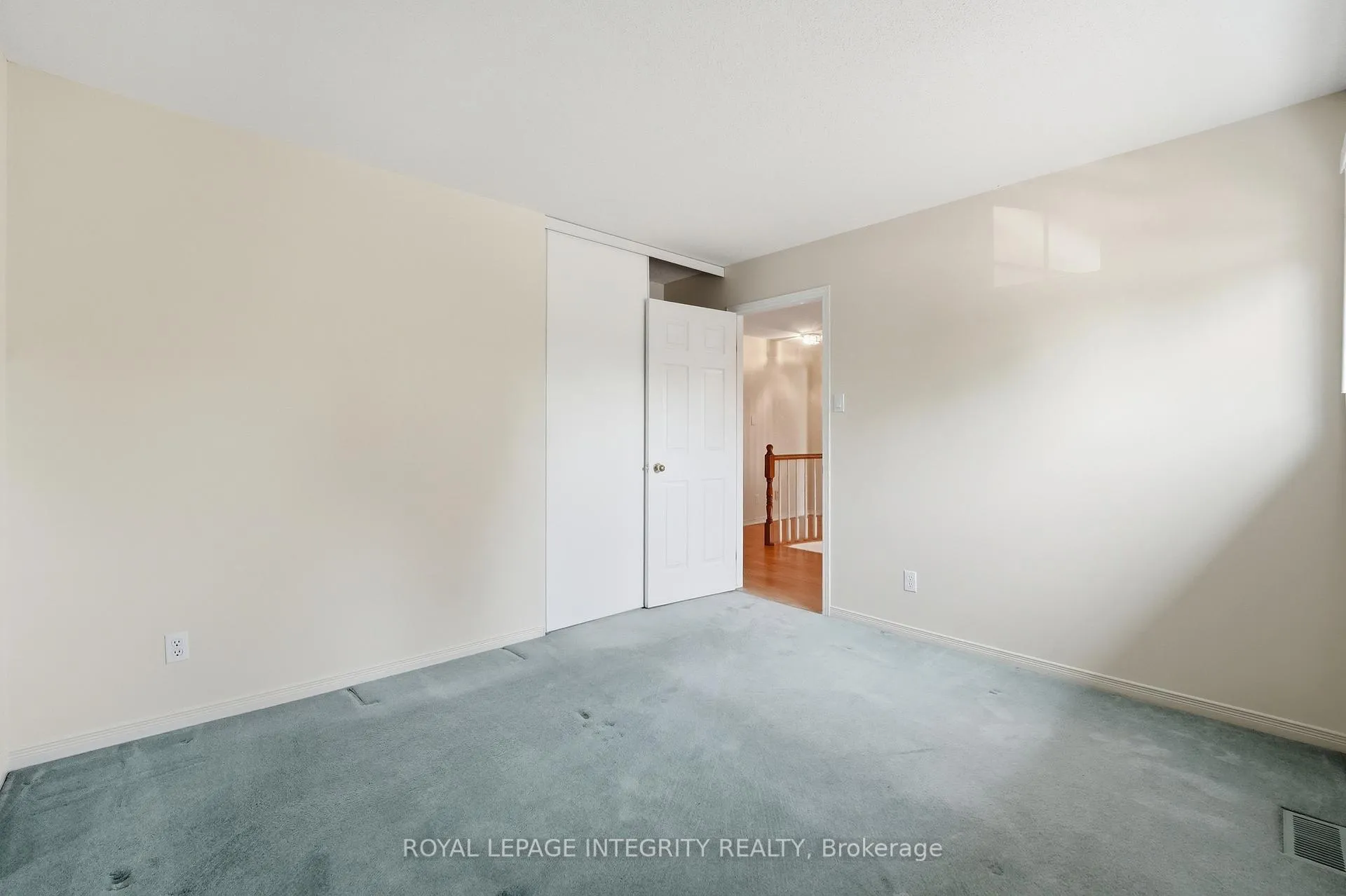 Photo 29 of 50 Bramble Wood Crescent, Ottawa, Kanata - Bridlewood — HOMEH