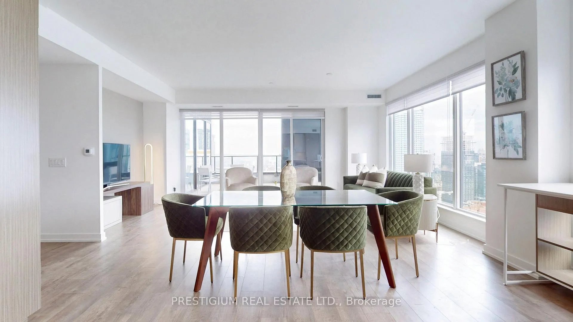 Photo 5 of Unit PH02, 20 Edward Street, Toronto, Bay Street Corridor — HOMEH