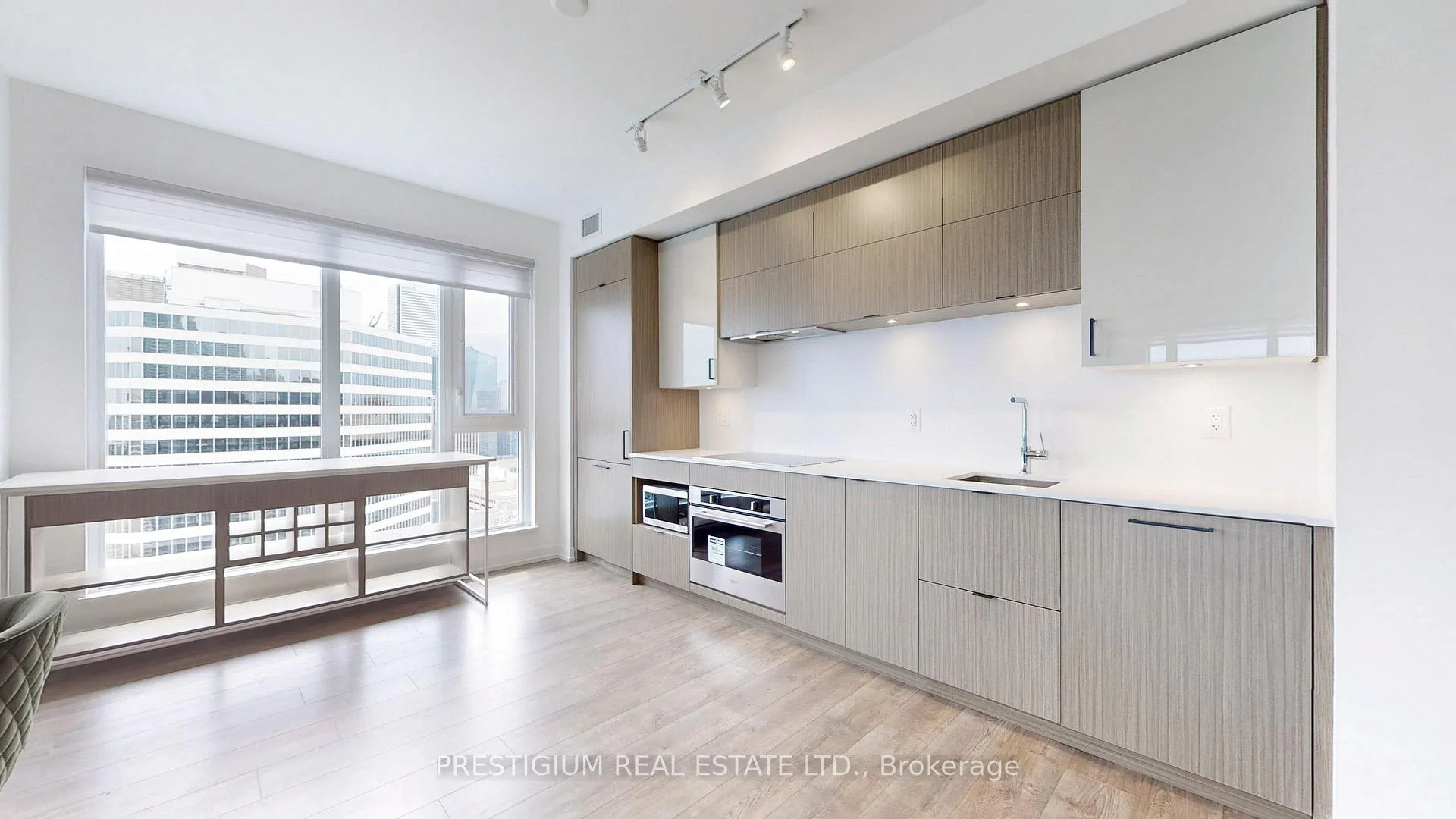 Photo 10 of Unit PH02, 20 Edward Street, Toronto, Bay Street Corridor — HOMEH