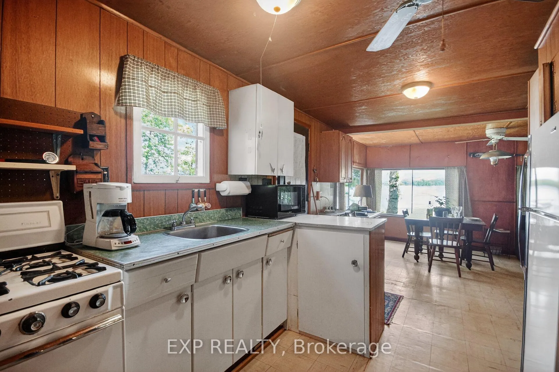 Photo 27 of 61 Cedar Haven Lane, Frontenac, Frontenac South — HOMEH