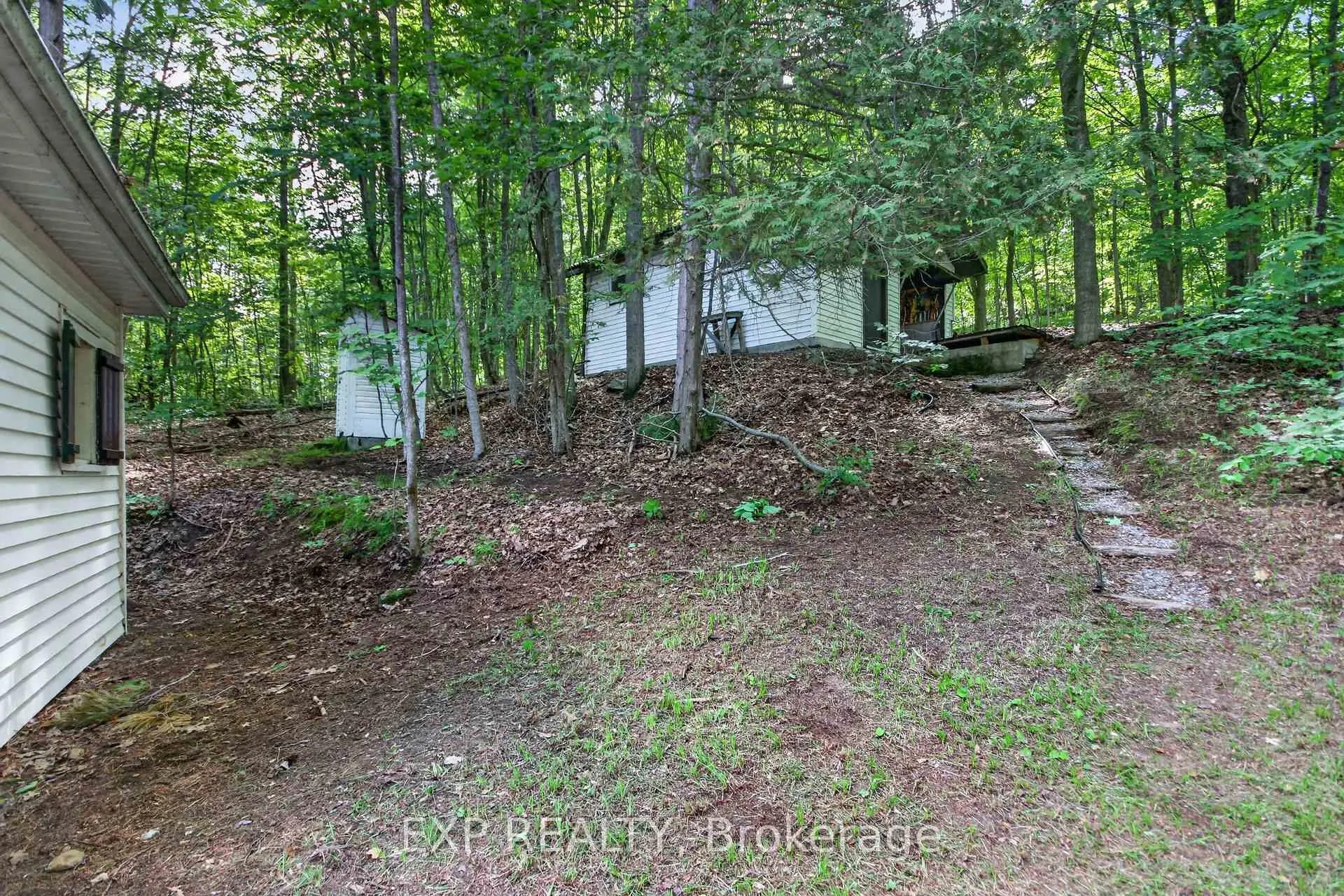 Photo 38 of 61 Cedar Haven Lane, Frontenac, Frontenac South — HOMEH