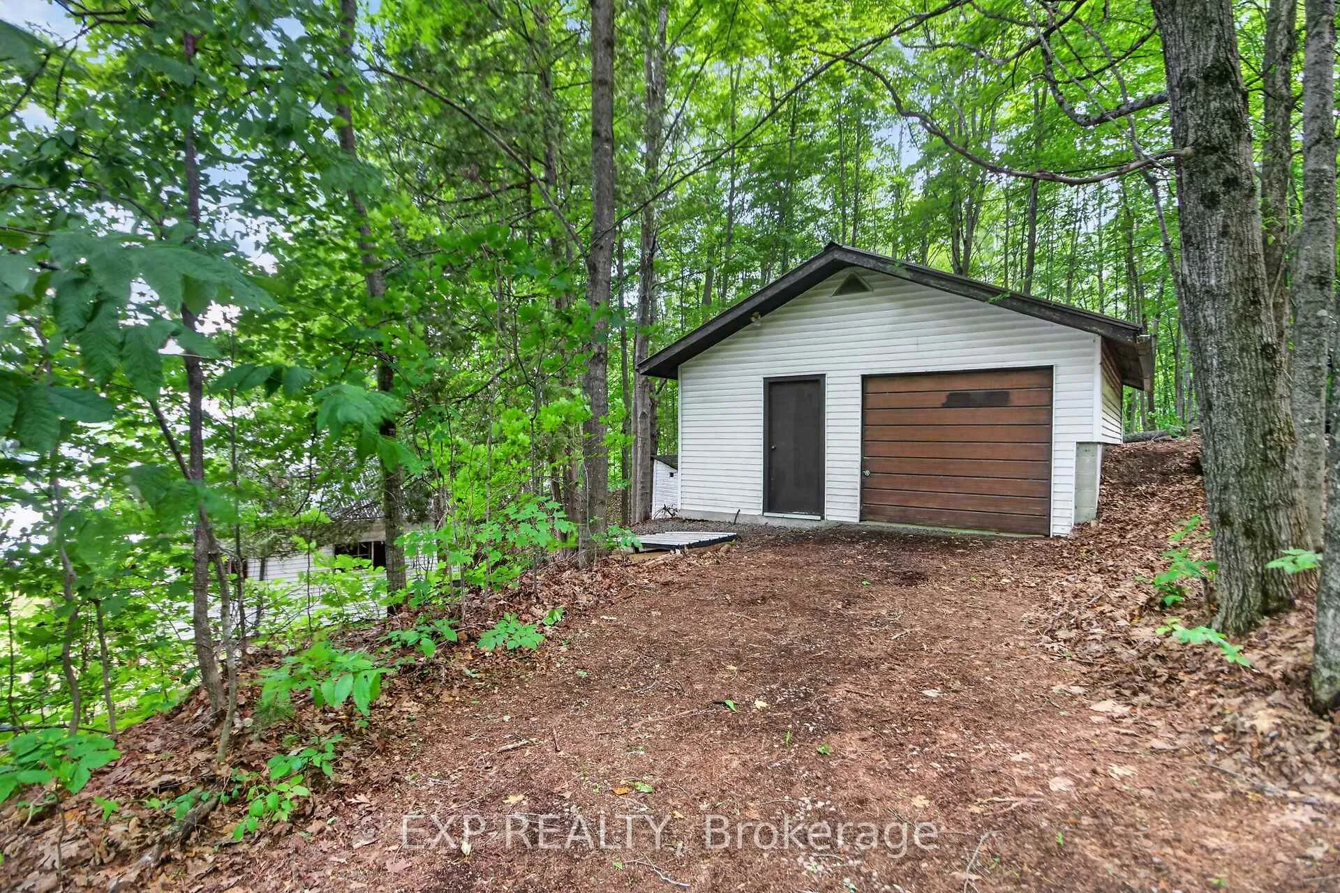 Photo 40 of 61 Cedar Haven Lane, Frontenac, Frontenac South — HOMEH