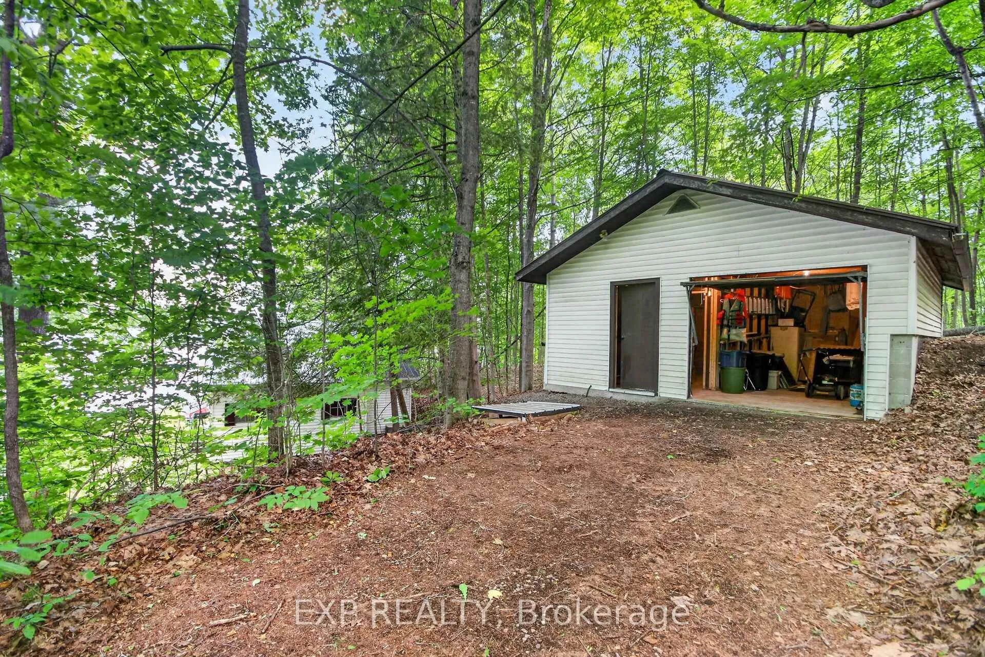 Photo 41 of 61 Cedar Haven Lane, Frontenac, Frontenac South — HOMEH