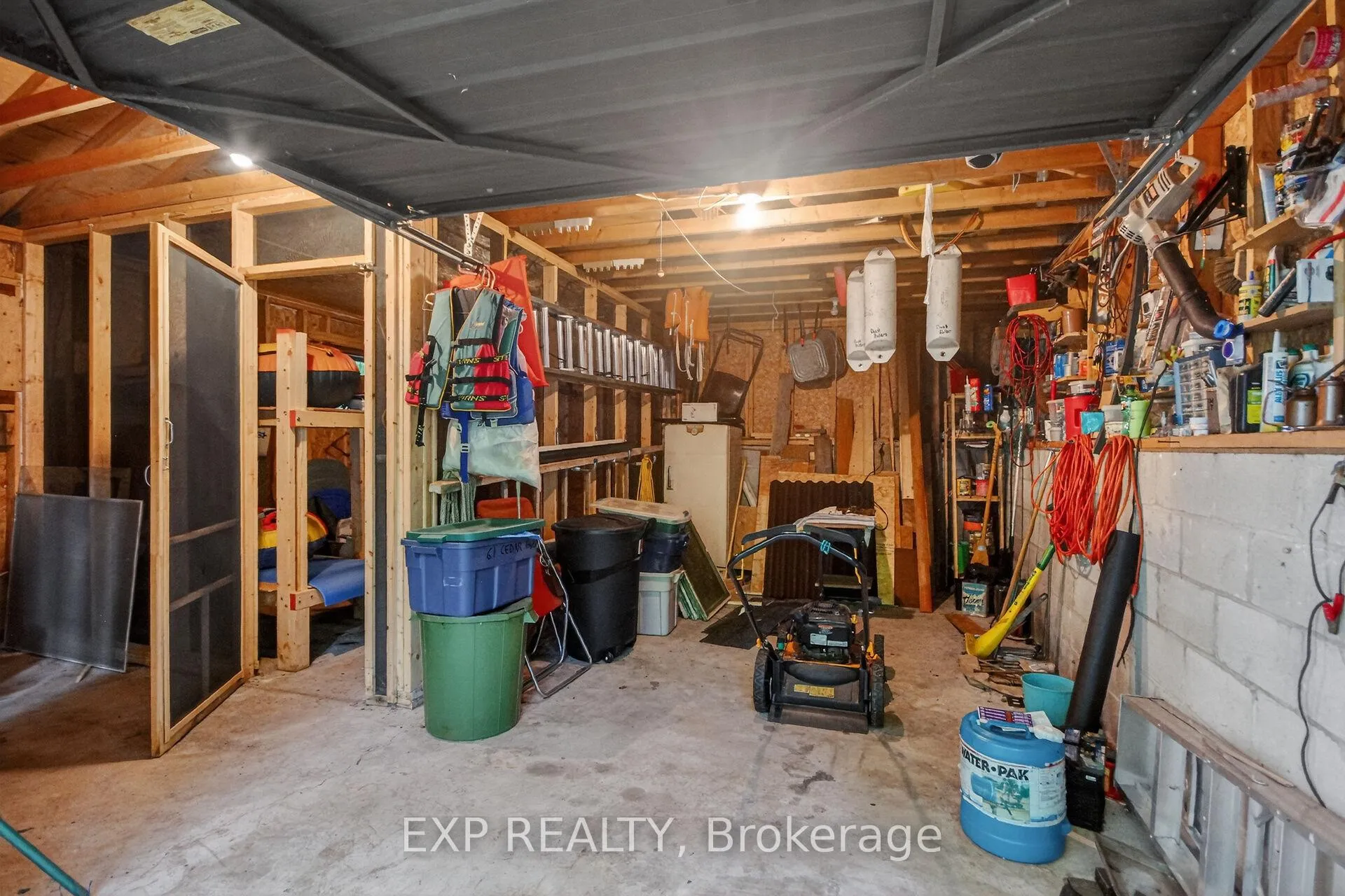 Photo 48 of 61 Cedar Haven Lane, Frontenac, Frontenac South — HOMEH