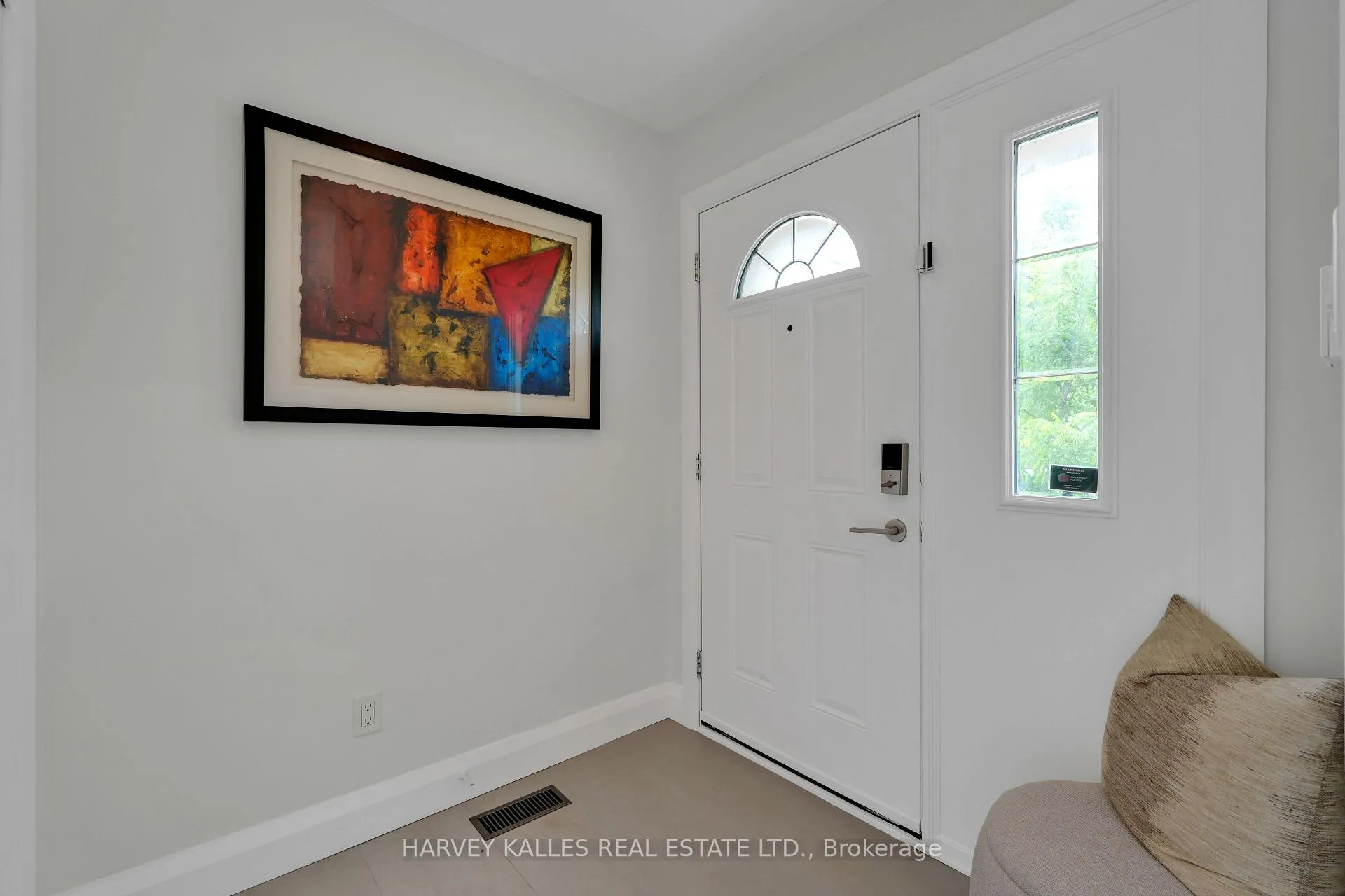 Photo 4 of 223 Glenforest Road, Toronto, Lawrence Park North — HOMEH