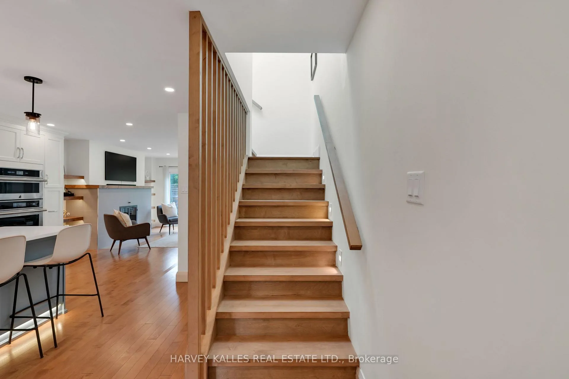 Photo 24 of 223 Glenforest Road, Toronto, Lawrence Park North — HOMEH