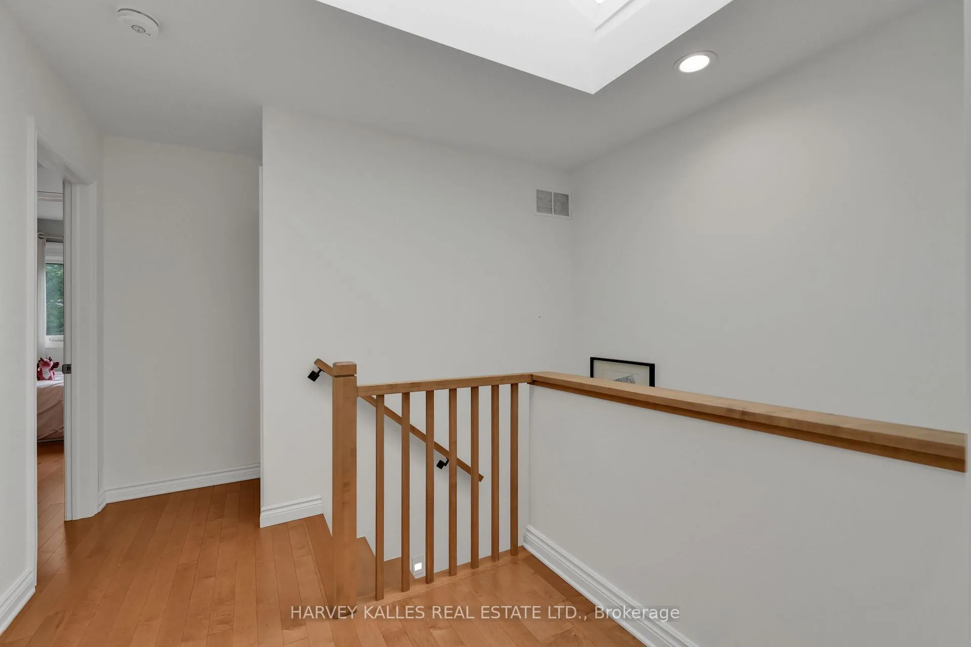 Photo 29 of 223 Glenforest Road, Toronto, Lawrence Park North — HOMEH
