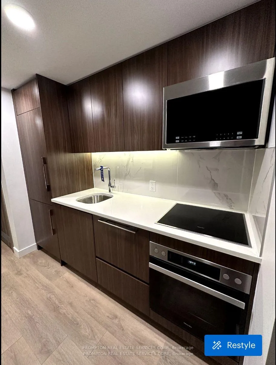 Photo 7 of Unit 505, 38 Widmer Street, Toronto, Waterfront Communities — HOMEH