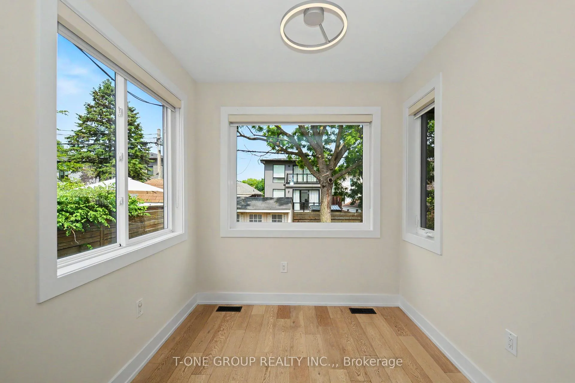 Photo 11 of 77 Wiley Avenue, Toronto, Danforth Village-East York — HOMEH