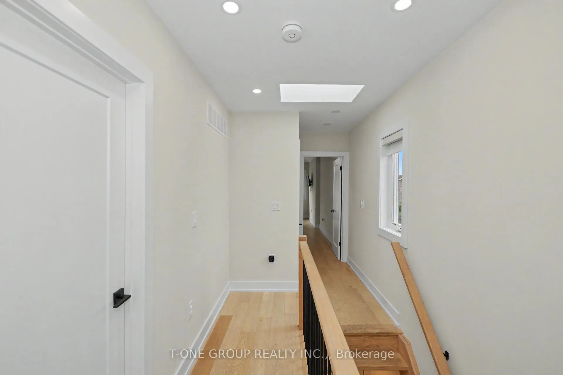 Photo 13 of 77 Wiley Avenue, Toronto, Danforth Village-East York — HOMEH