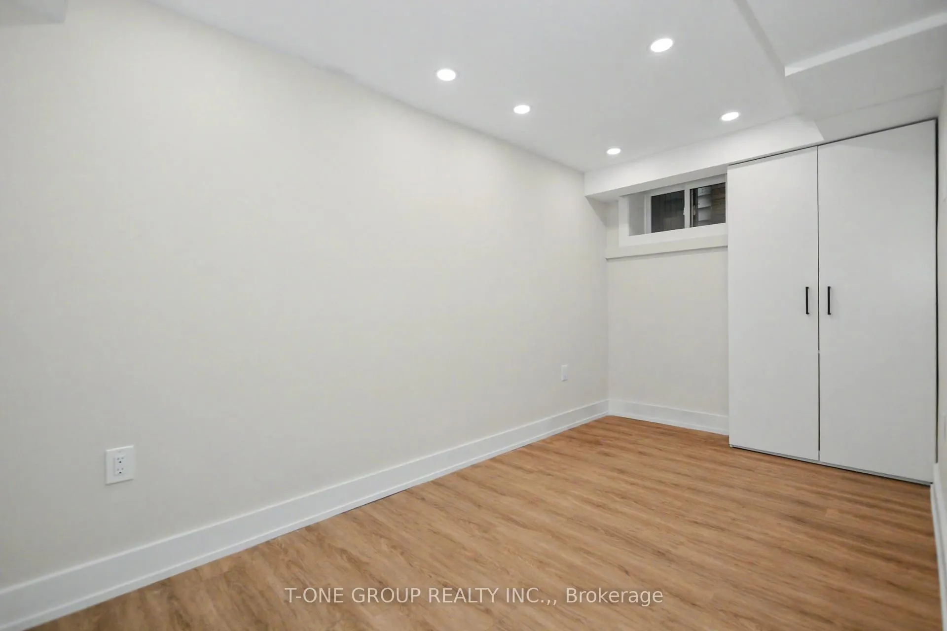 Photo 25 of 77 Wiley Avenue, Toronto, Danforth Village-East York — HOMEH