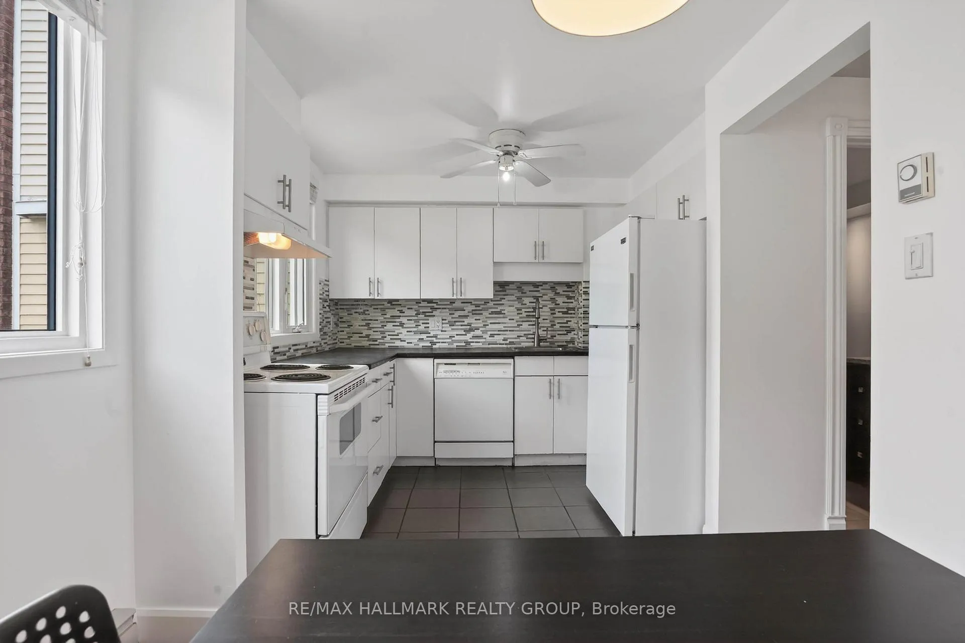 Photo 8 of Unit 6609B, 6609 Bilberry Drive, Ottawa, Convent Glen North — HOMEH