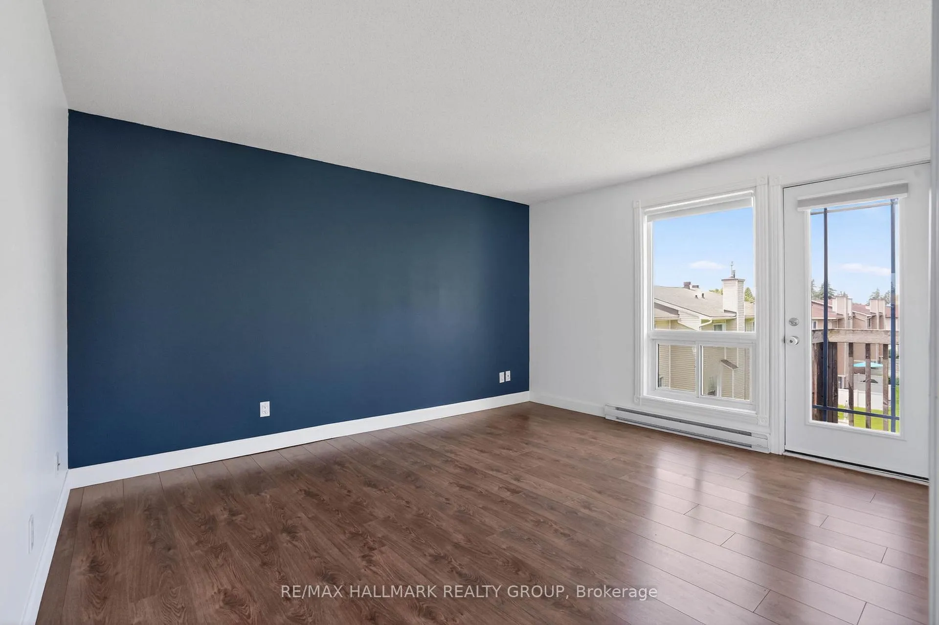 Photo 13 of Unit 6609B, 6609 Bilberry Drive, Ottawa, Convent Glen North — HOMEH