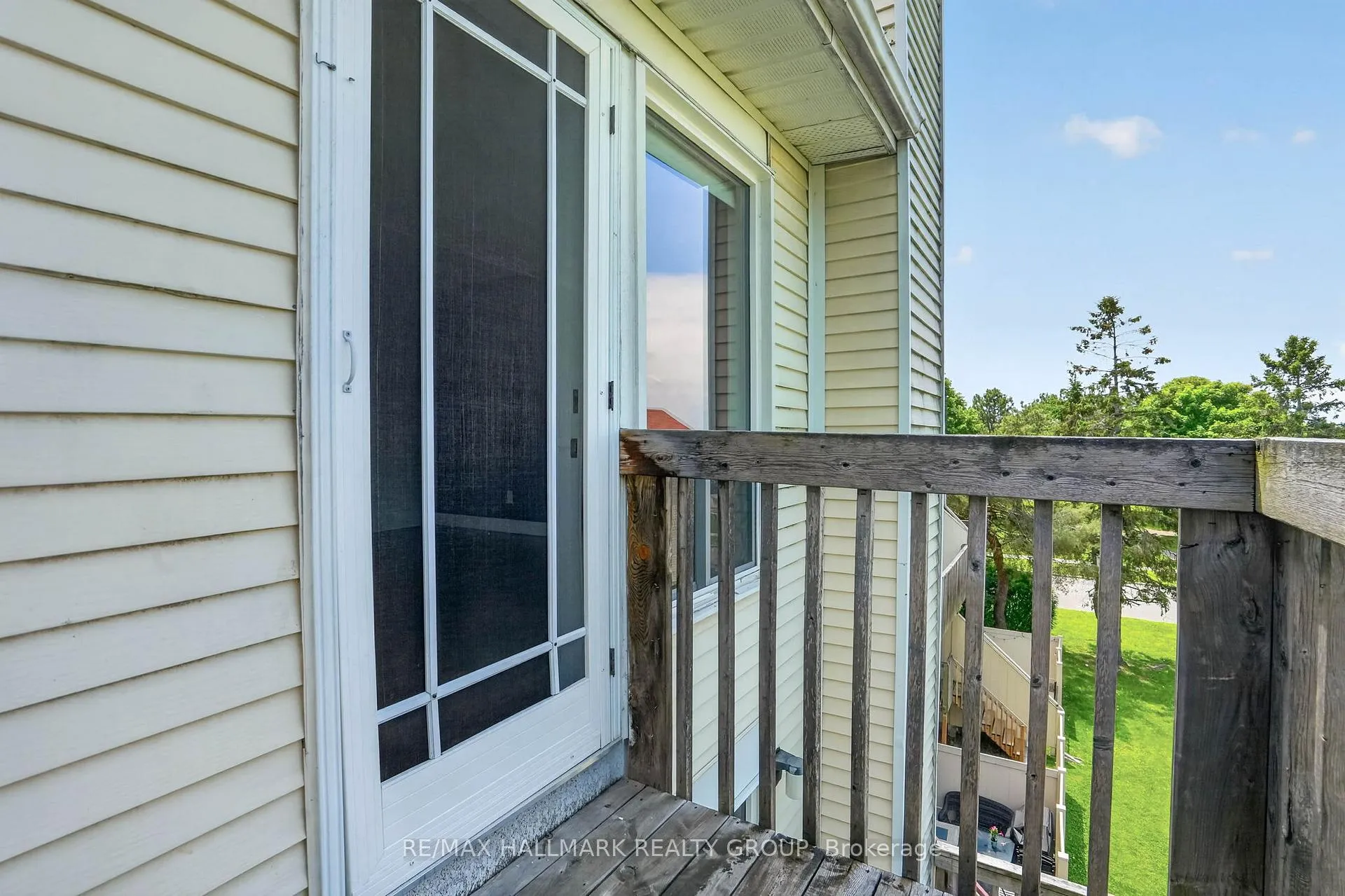 Photo 16 of Unit 6609B, 6609 Bilberry Drive, Ottawa, Convent Glen North — HOMEH