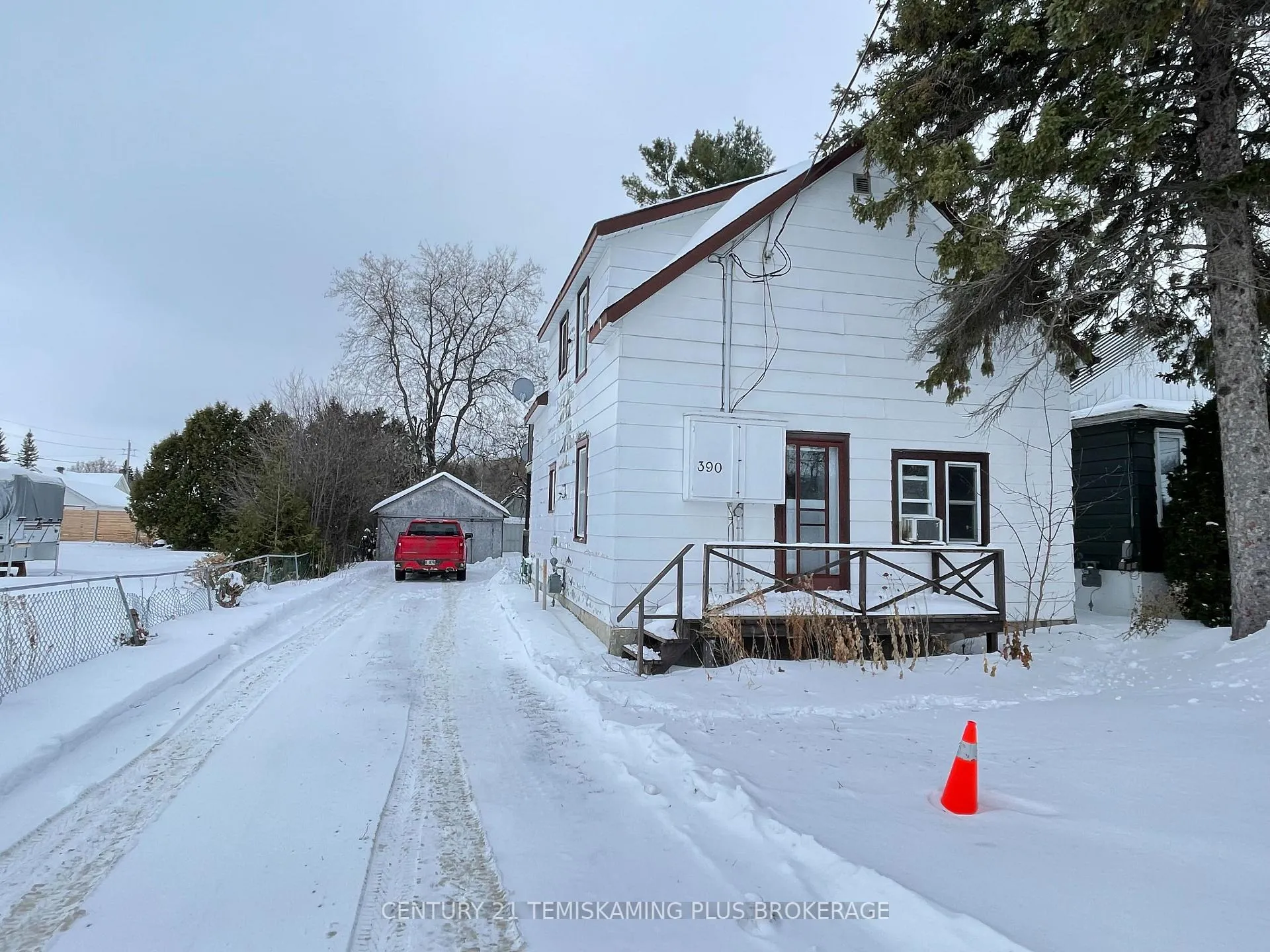 Photo 1 of 390 Farah Avenue, Temiskaming Shores, New Liskeard — HOMEH