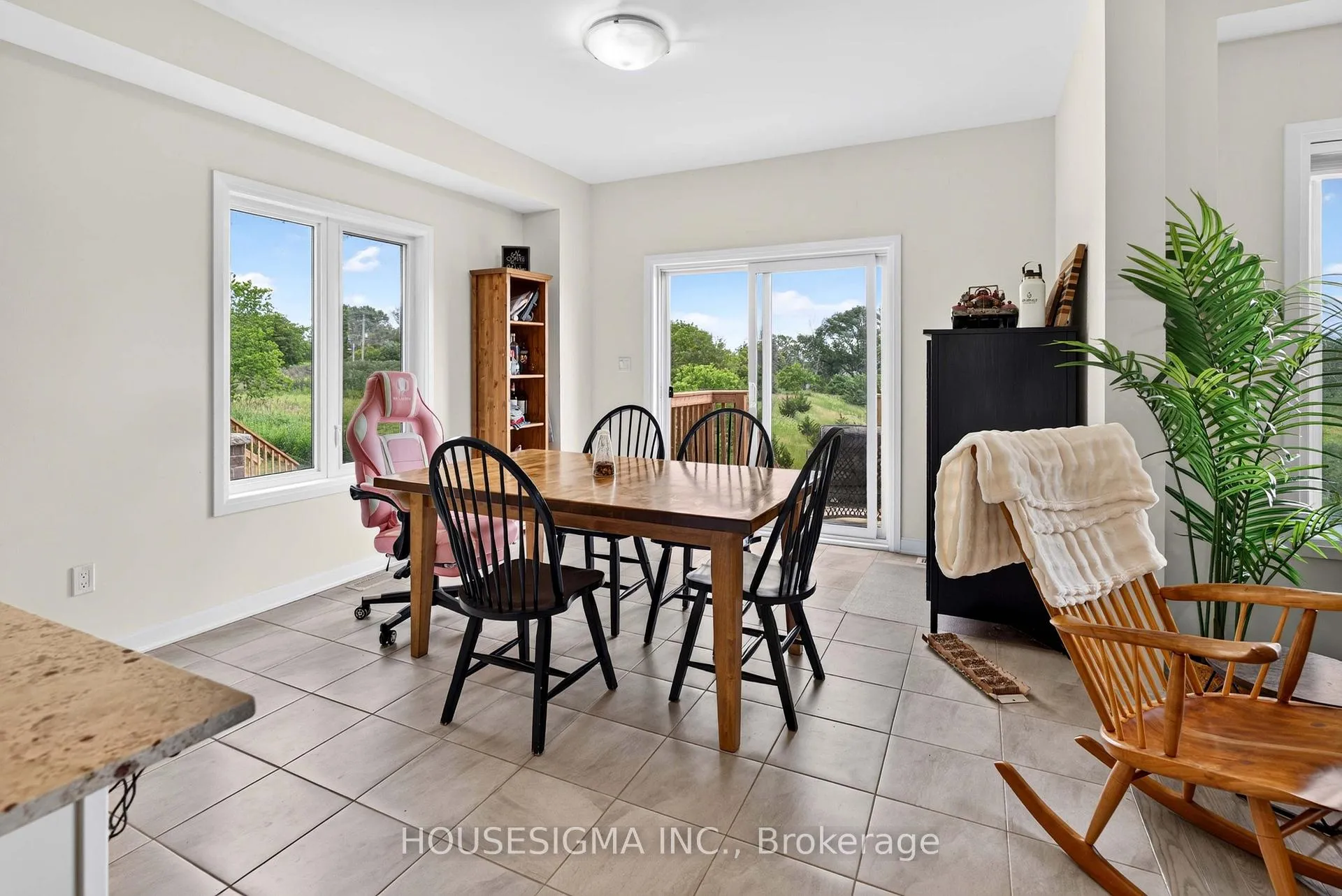 Photo 7 of 32 Oakmont Drive, Loyalist, Bath — HOMEH