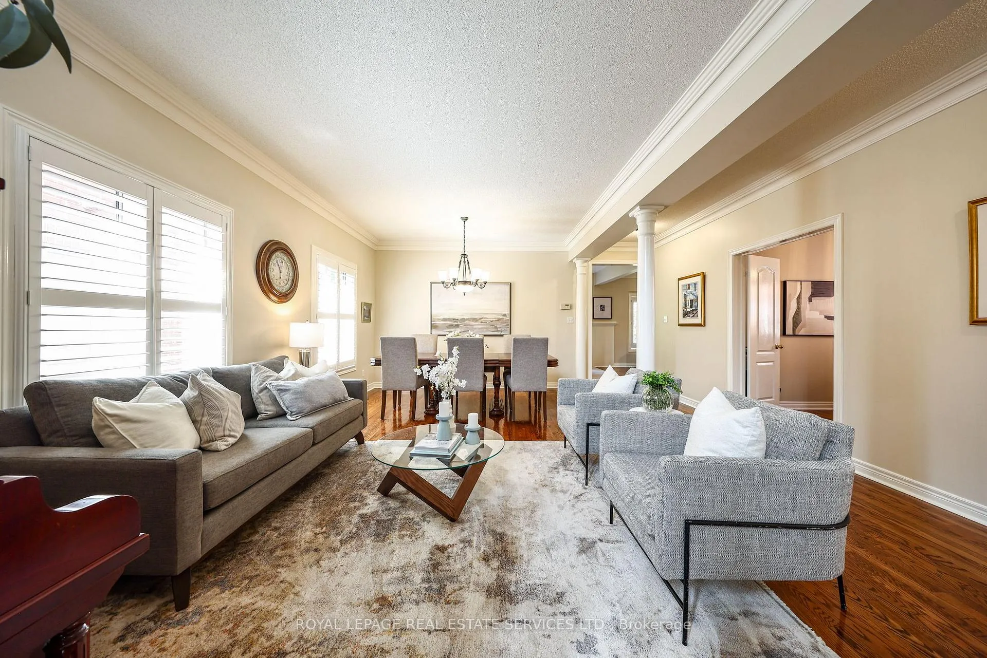 Photo 14 of 10 Sandway Crescent, Vaughan, Maple — HOMEH