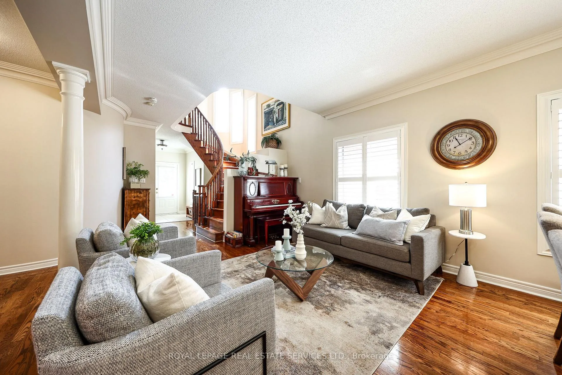 Photo 21 of 10 Sandway Crescent, Vaughan, Maple — HOMEH