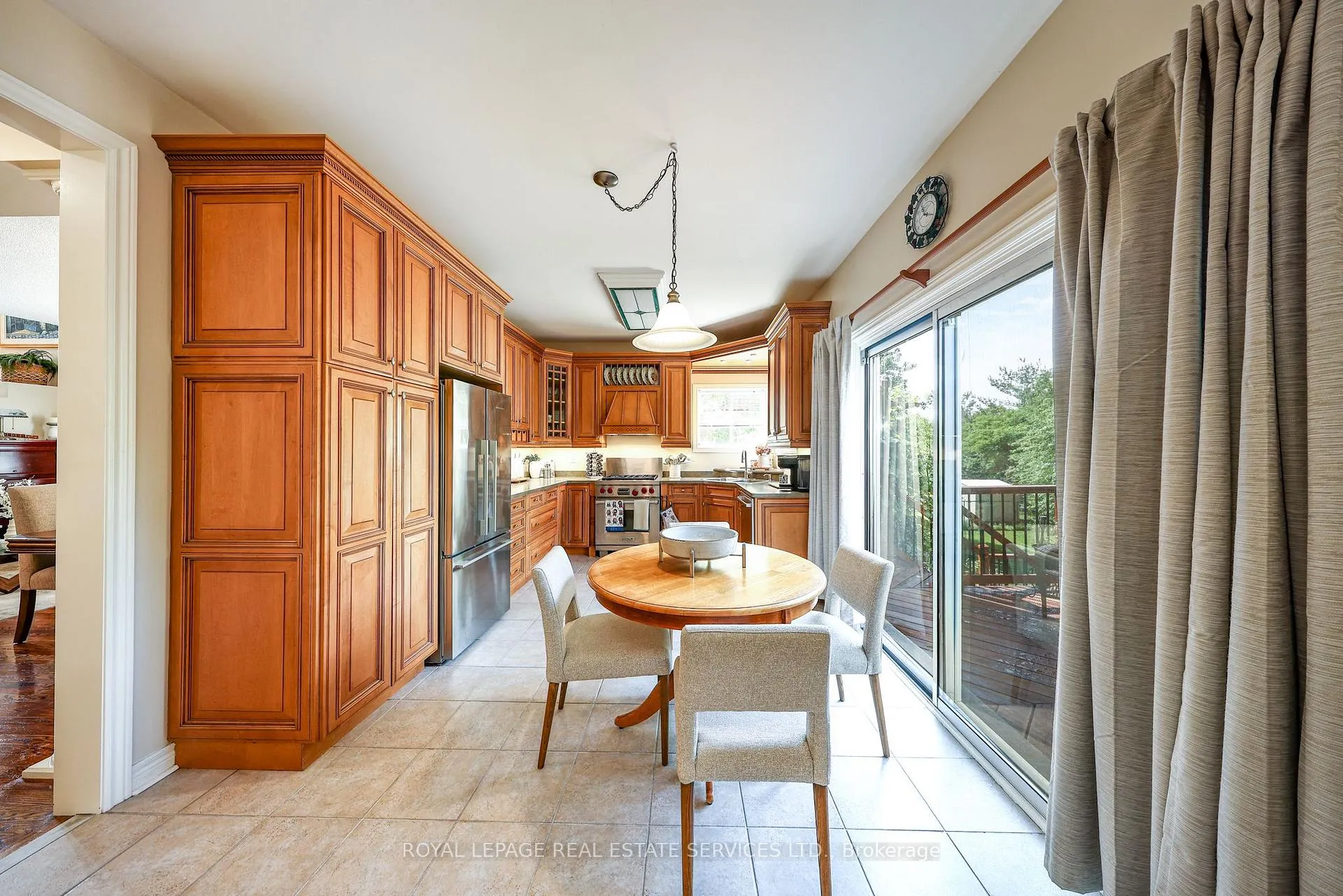 Photo 30 of 10 Sandway Crescent, Vaughan, Maple — HOMEH