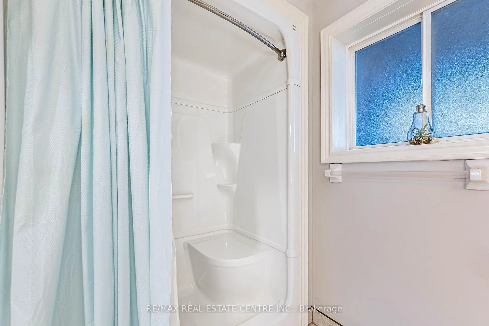 Photo 42 of 8493 Glavcic Drive, Niagara Falls, Forestview — HOMEH