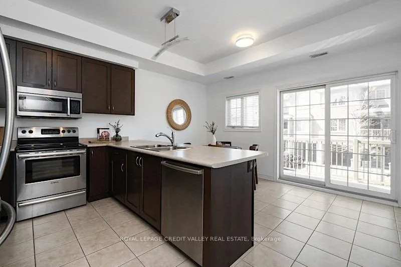 Photo 10 of Unit 29, 1401 Plains Road E, Burlington, Freeman — HOMEH