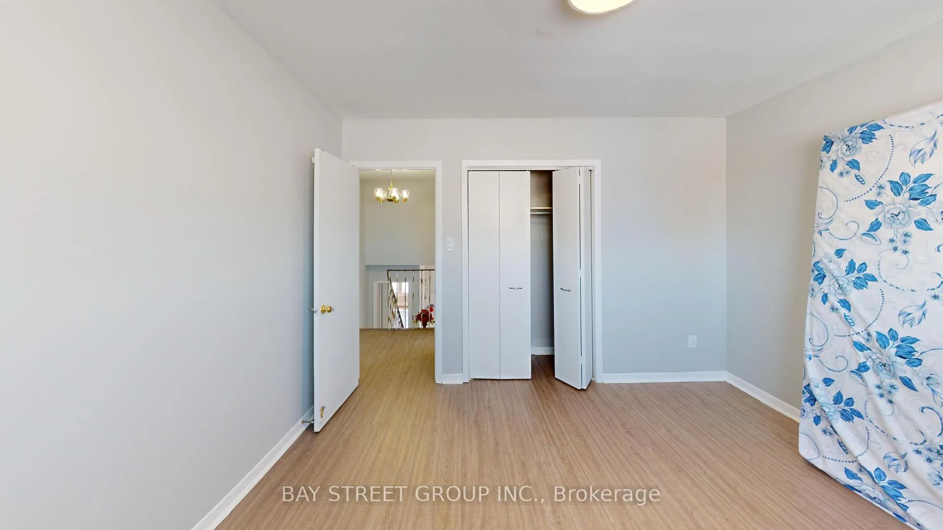 Photo 7 of 42 Iangrove Terrace, Scarborough, L'Amoreaux — HOMEH