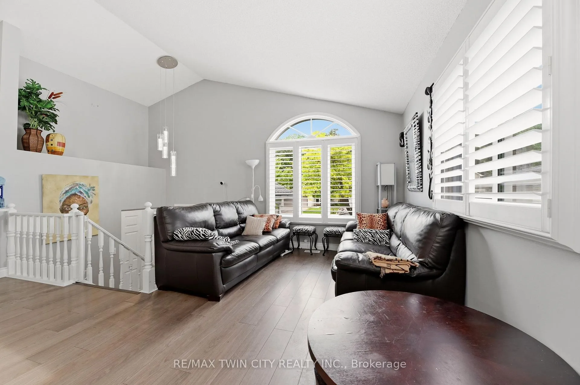 Photo 2 of 59 Morgan Drive, Haldimand — HOMEH