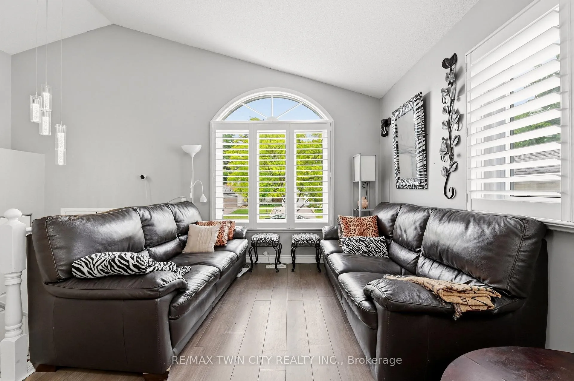 Photo 3 of 59 Morgan Drive, Haldimand — HOMEH