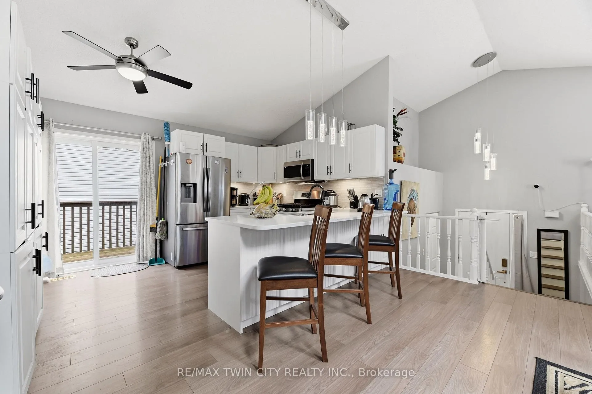 Photo 10 of 59 Morgan Drive, Haldimand — HOMEH
