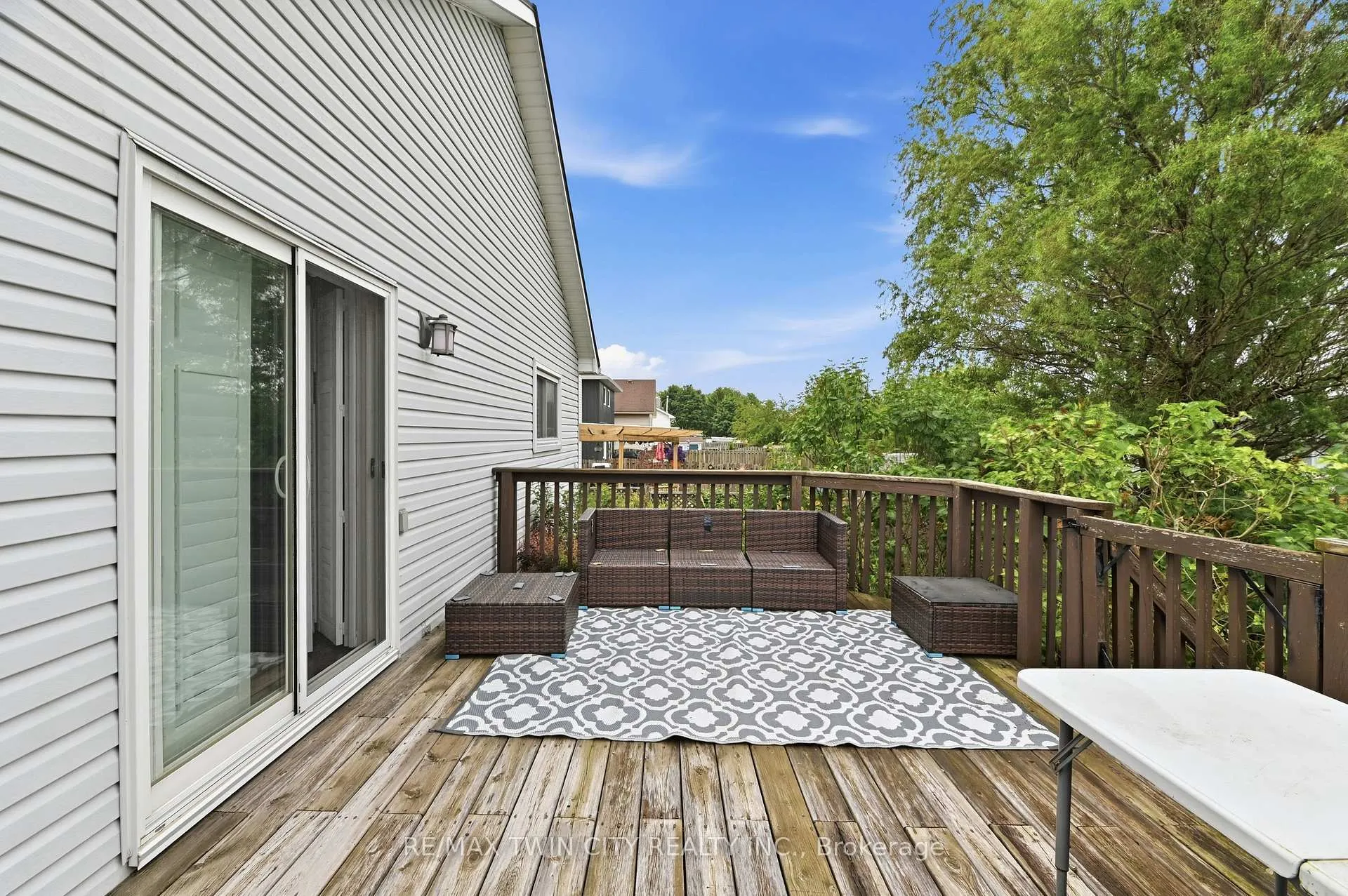 Photo 23 of 59 Morgan Drive, Haldimand — HOMEH