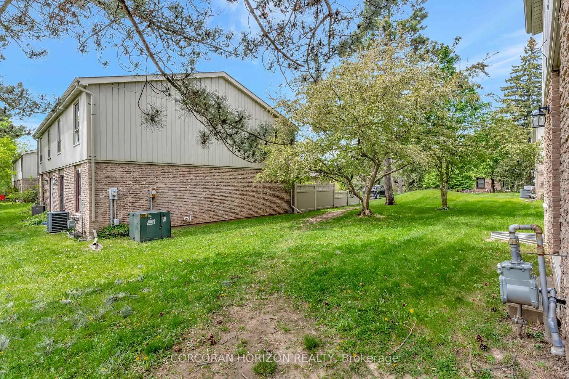 Photo 43 of 175 Janefield Avenue, Guelph, Dovercliffe Park/Old University — HOMEH
