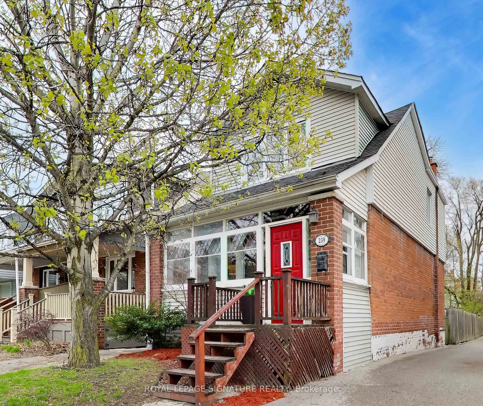 Photo 1 of 259 Torrens Avenue, Toronto, East York — HOMEH