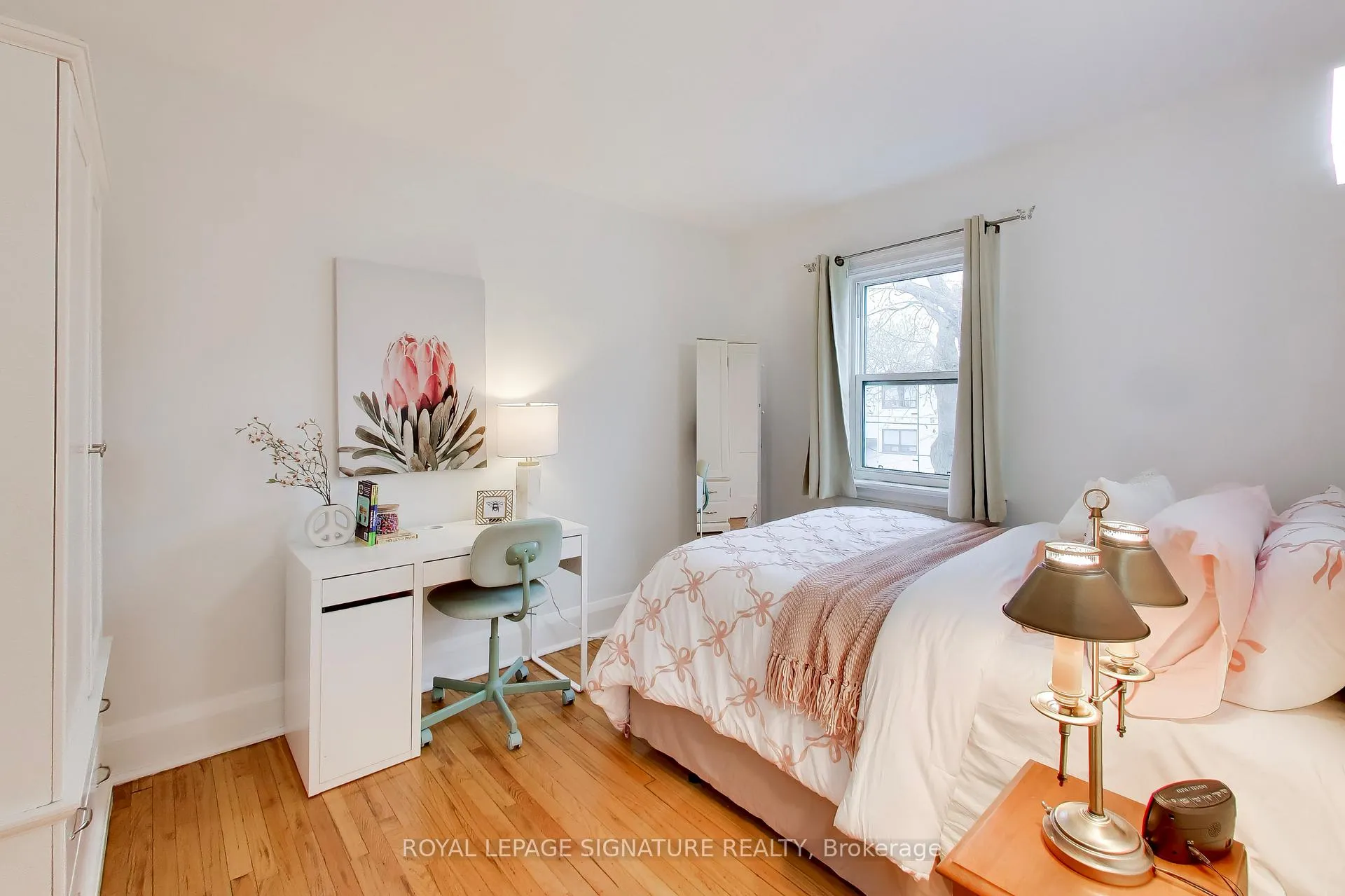 Photo 13 of 259 Torrens Avenue, Toronto, East York — HOMEH