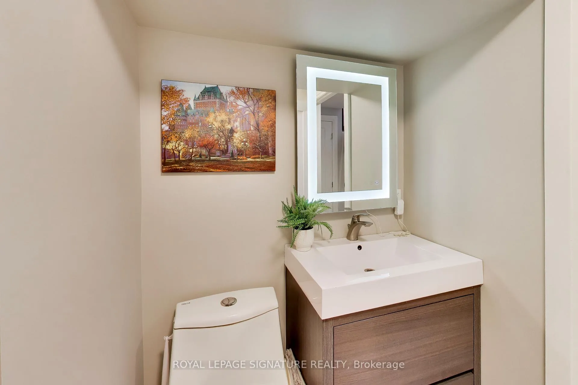 Photo 18 of 259 Torrens Avenue, Toronto, East York — HOMEH