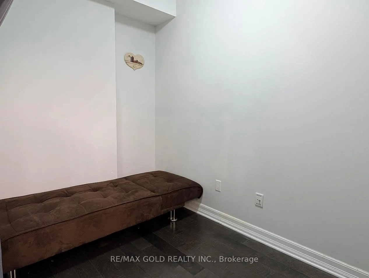 Photo 15 of Unit 407, 238 Besserer Street, Ottawa, Sandy Hill — HOMEH