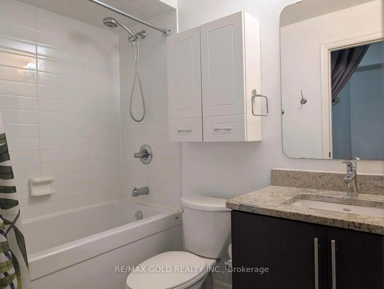 Photo 16 of Unit 407, 238 Besserer Street, Ottawa, Sandy Hill — HOMEH