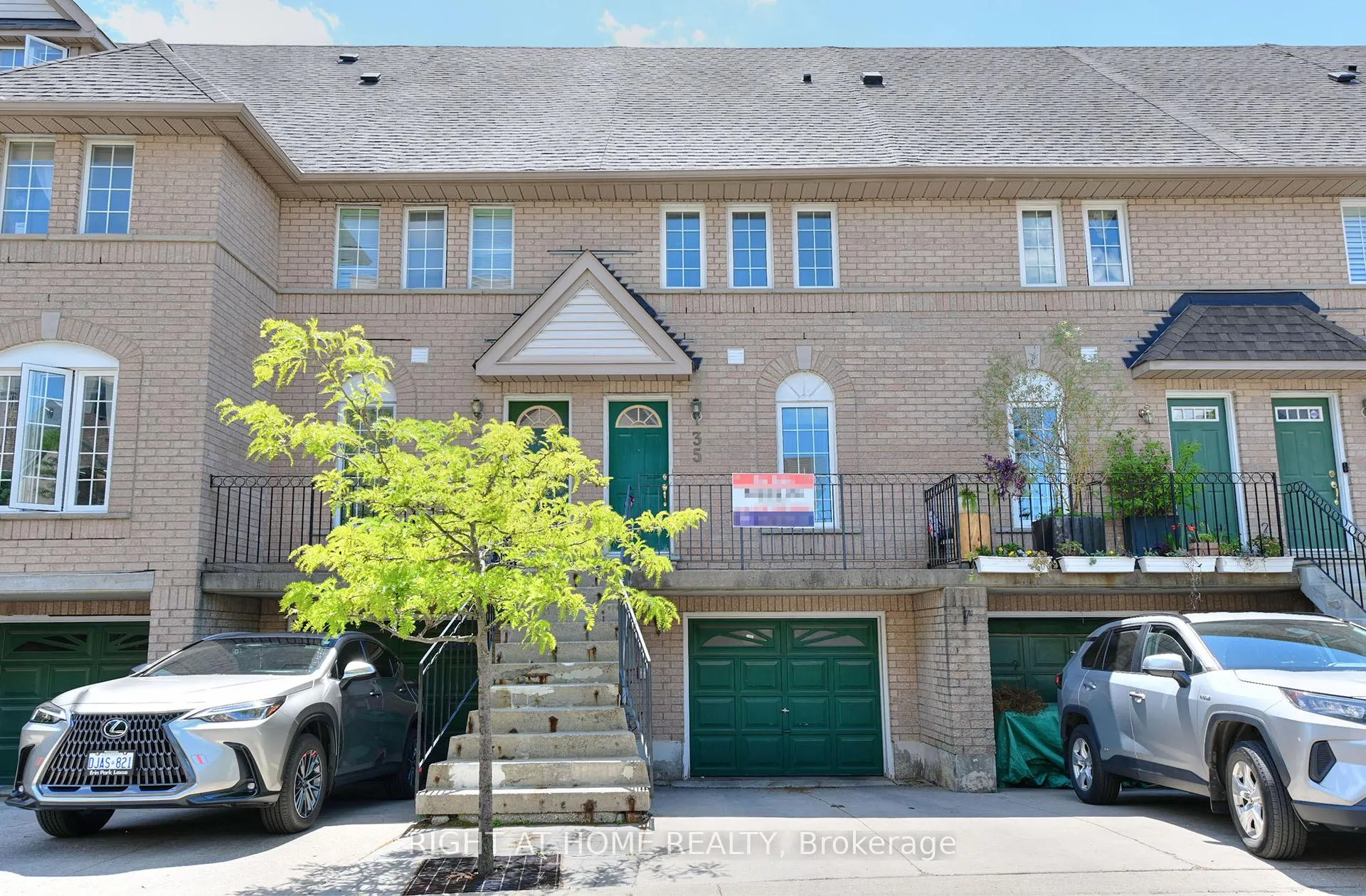 Front of Unit 35, 80 Strathaven Drive