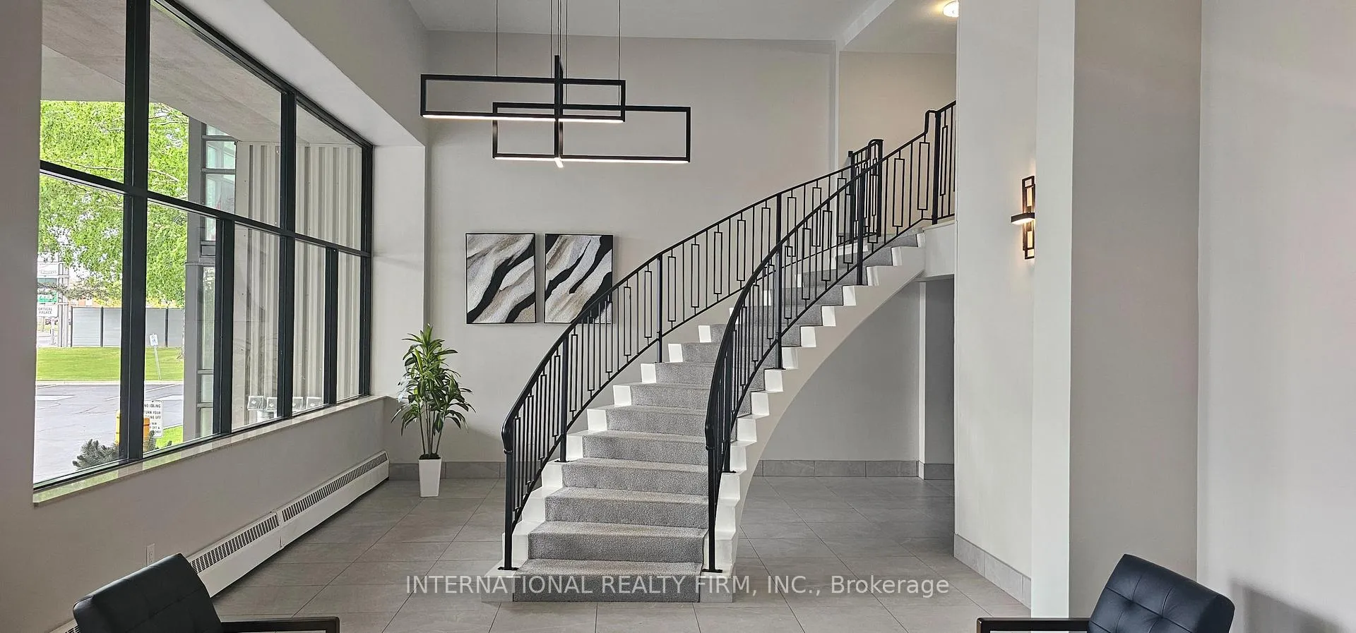 Photo 4 of Unit 401, 24 Midland Drive, Kitchener, Stanley Park — HOMEH
