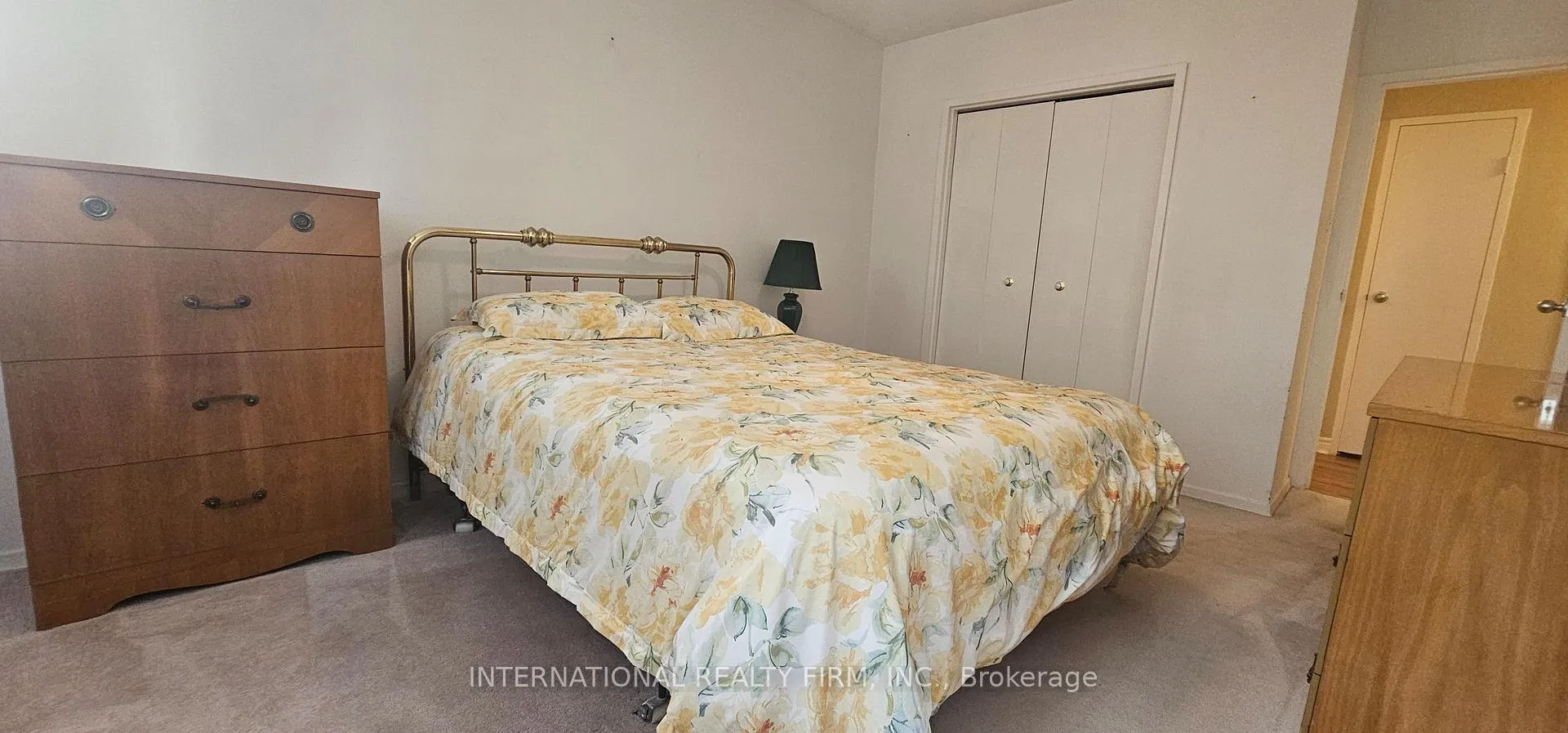 Photo 20 of Unit 401, 24 Midland Drive, Kitchener, Stanley Park — HOMEH
