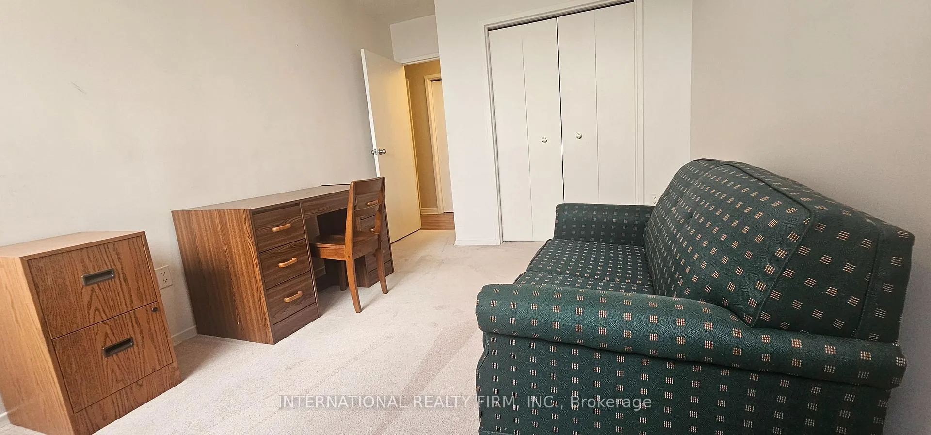 Photo 22 of Unit 401, 24 Midland Drive, Kitchener, Stanley Park — HOMEH