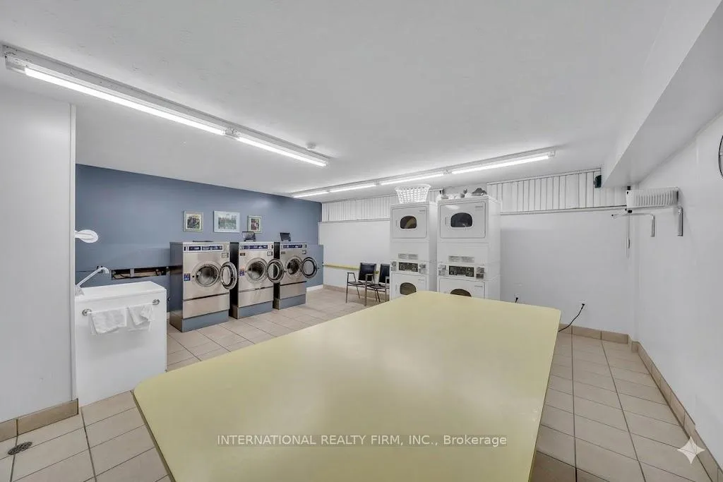 Photo 31 of Unit 401, 24 Midland Drive, Kitchener, Stanley Park — HOMEH