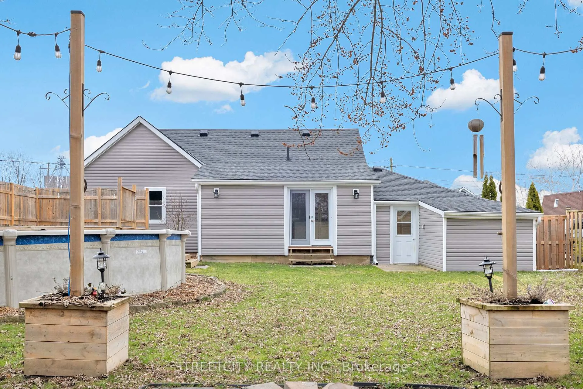 Photo 35 of 190 King Street, Southwest Middlesex, Glencoe — HOMEH