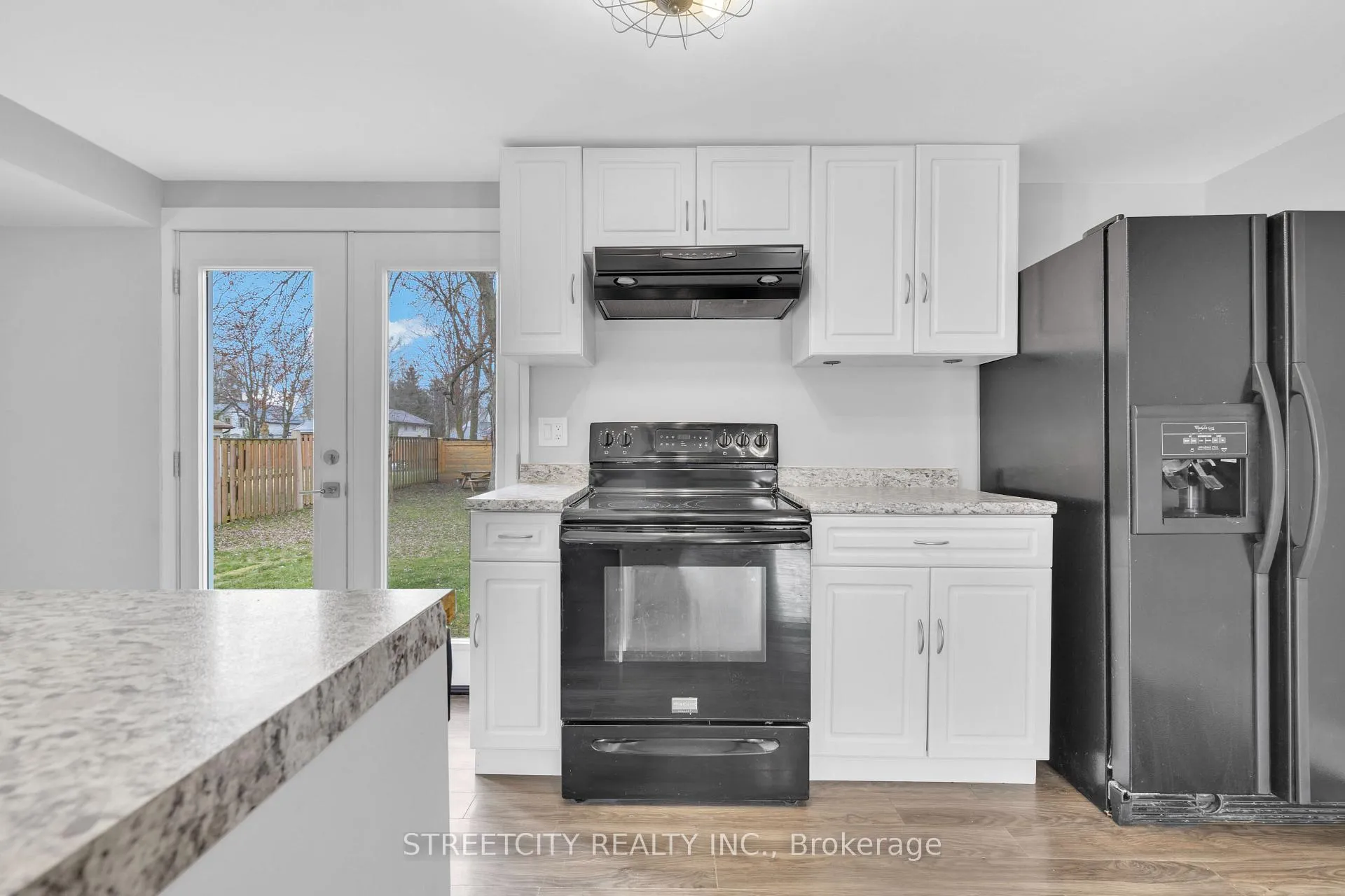 Photo 41 of 190 King Street, Southwest Middlesex, Glencoe — HOMEH