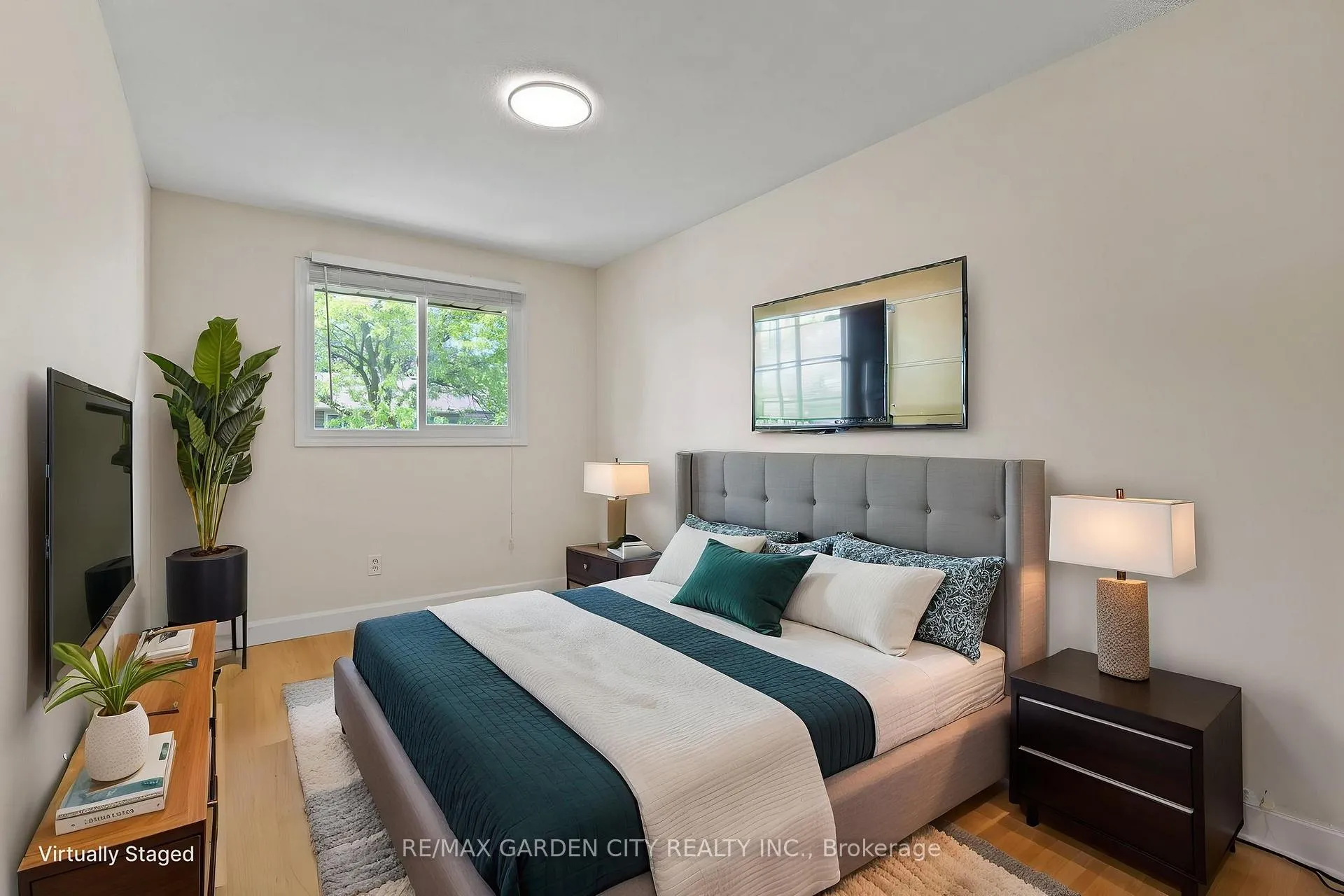 Photo 17 of Unit 32, 75 Ventura Drive, St. Catharines, Haig — HOMEH