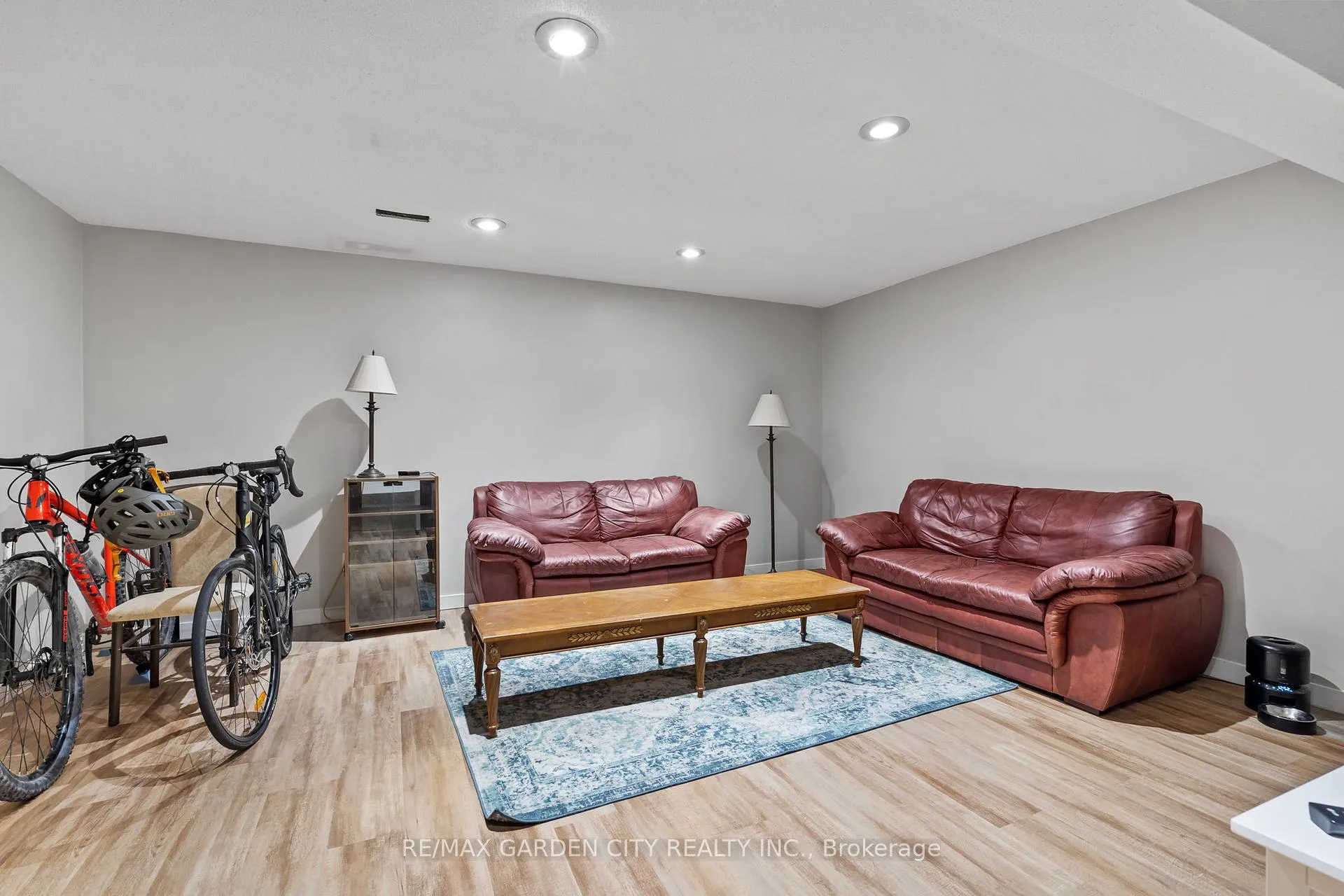 Photo 23 of Unit 32, 75 Ventura Drive, St. Catharines, Haig — HOMEH